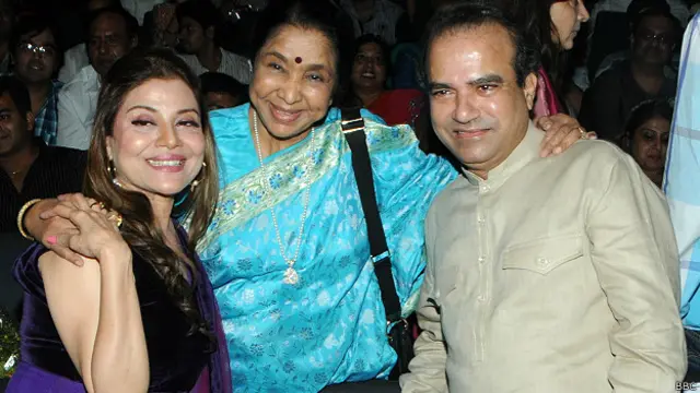 आशा भोसले, गायिका