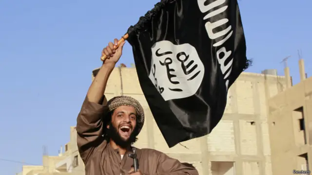 Militante del ISIS en Raqqa