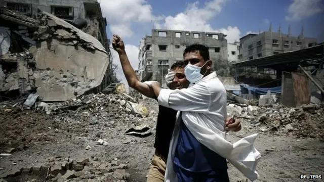 Эвакуация раненых в Газе