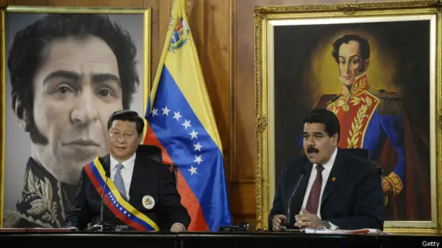 法新社將習近平的訪問稱為「魅力攻勢」,稱習近平希望達成更多的雙邊貿易協定,尤其是希望獲得中國繼續的原材料等。