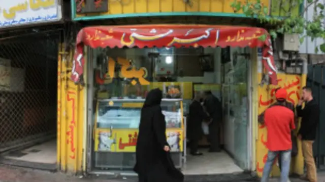 "اکبر مشدی" در تجریش تهران