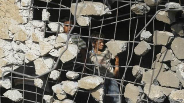أعداد القتلى من المدنيين في غزة تنسف مزاعم "الدفاع عن النفس"