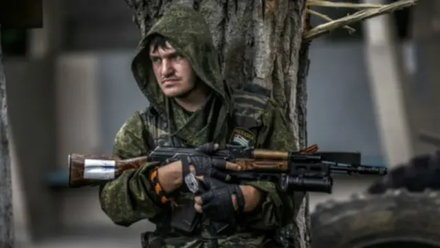 Pemberontak di Ukraina timur