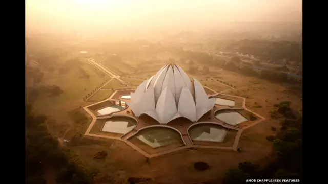 தாமரைக் கோயில், டில்லி