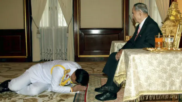 Tướng Prayuth được cho là người rất bảo hoàng