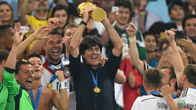 هذه الكأس الأولى للوف مع منتخب المانشافت منذ توليه تدريبه عام 2006