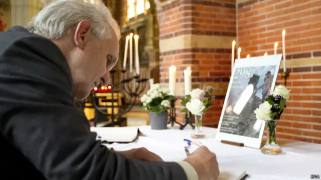 Пізніше мер вибачився за свої слова