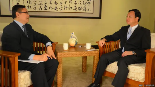 BBC中文網總監獨家專訪台灣行政院長江宜樺(21/07/2014,BBC中文網照片)