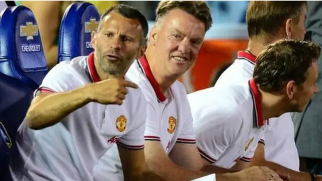 范加尔在曼联的首场执教7:0狂屠美国洛杉矶银河