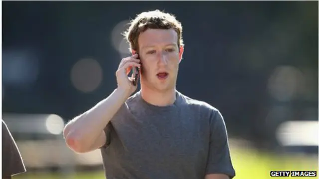 زوكربيرغ مؤسس فيسبوك يراهن على تكنولوجيا الواقع الافتراضي