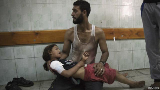 "الإذاعة الإسرائيلية تقول إن معظم القتلى من الأطفال".
