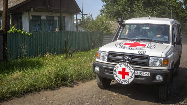 Красный Крест на востоке Украины
