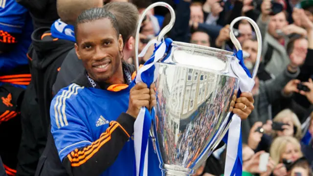 حصل دروغبا على لقب أعظم لاعب في تاريخ تشيلسي في استطلاع رأي الجماهير في عام 2012