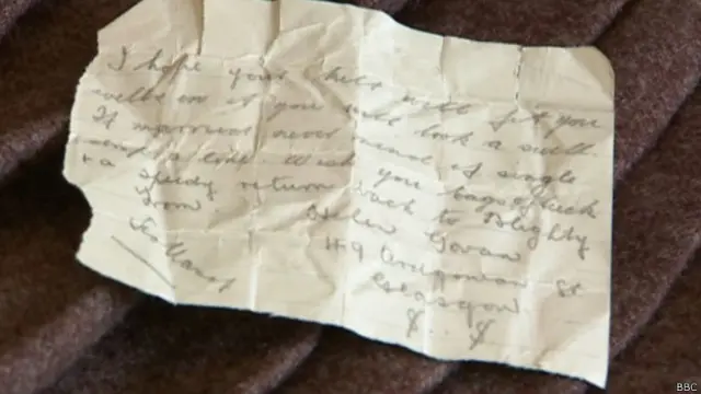 Bilhete encontrado em kilt (BBC)