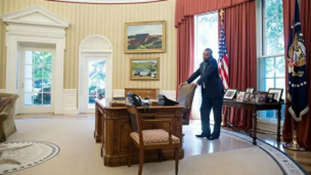 ولسمشر اوباما یو ځل بیا له دواړو نوماندانو وغوښتل چې په خپلو کې د اختلافاتو پر سر خبرې وکړي.