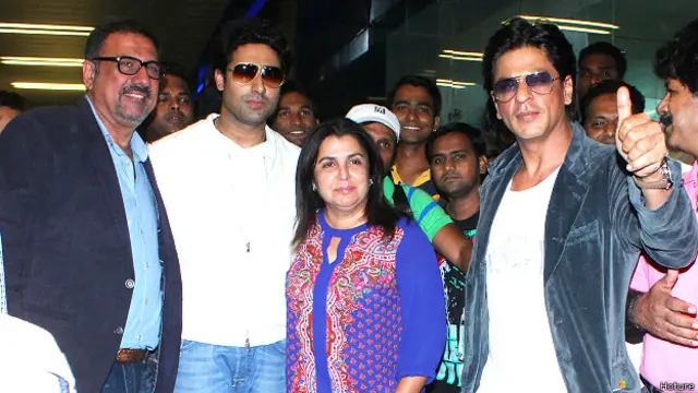 ان دنوں شاہ رخ خان اور ان کی جلد ہی ریلیز ہونے والی فلم سے منسلک افراد اس کے پروموشن کے لیے مختلف ممالک کا دورہ کر رہے ہیں