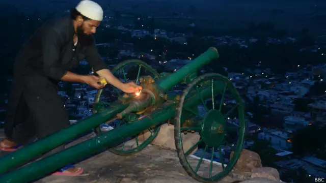 रायसेन, रमज़ान की तोप