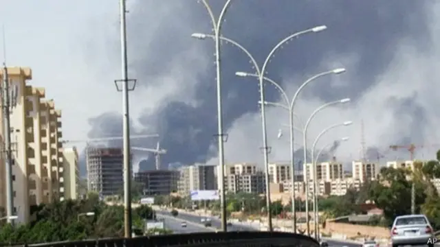 تم إجلاء موظفي السفارة ونقلهم تحت حراسة الجيش الأمريكي