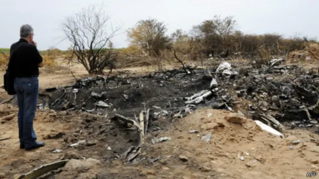 الصندوق الثاني يساعد في تحديد سبب تحطم الطائرة. 