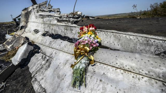 يسيطر الانفصاليون على موقع حطام الطائرة شرقي اوكرانيا
