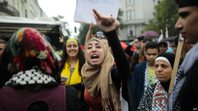 Protesto pró-palestinos em Berlim, 25 de julho | Foto: AP