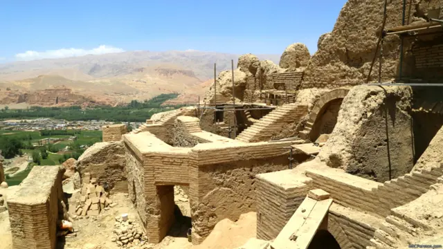 حالا مرمتکاری در شهر غلغله به کمک ایتالیا و زیر نظر یونسکو آغاز شده است. چند بنای تاریخی آن به همان صورت اولیه‌اش ساخته می‌شود.