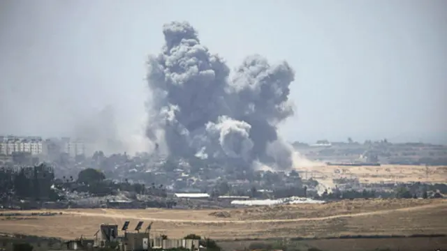 Giao tranh ở Gaza hôm Chủ Nhật 27/7.