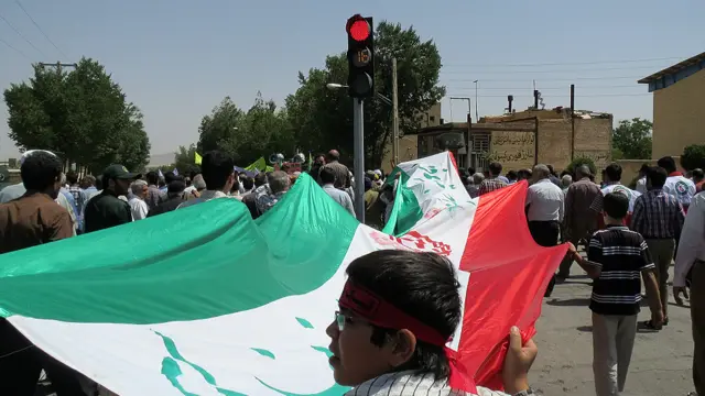 روزبه این عکس را از تظاهرات روز قدس در شهر اصفهان در آخرین جمعه رمضان فرستاده است