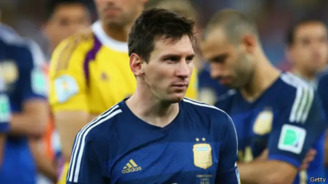 மெஸ்ஸியும் தந்தையும் சுமார் 5 மில்லியன் டாலர் வரி செலுத்தத் தவறியுள்ளதாக குற்றச்சாட்டு