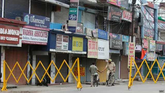 सहारनपुर में कर्फ्यू
