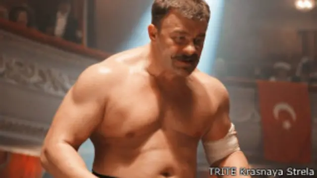 Кадр из фильма "Поддубный"