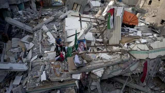 ဗုံးထိခဲ့တဲ့ ဟားမတ်စ် ခေါင်းဆောင်ဟောင်း Ismail Haniya ရဲ့ နေအိမ်