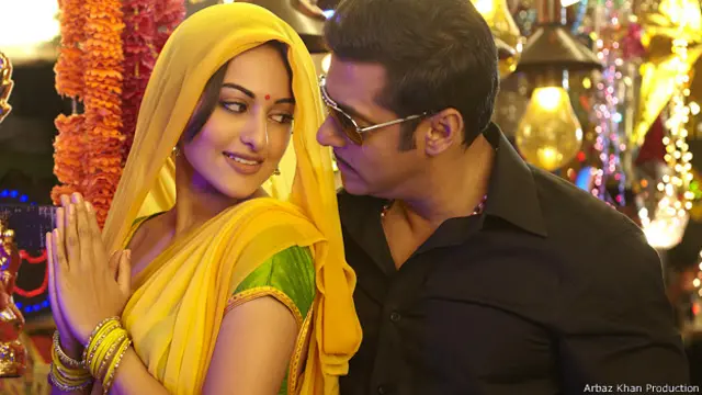 اس فلم میں بھی پہلی فلم دبنگ کی طرح ان کے ساتھ سوناکشی سنہا ہیں