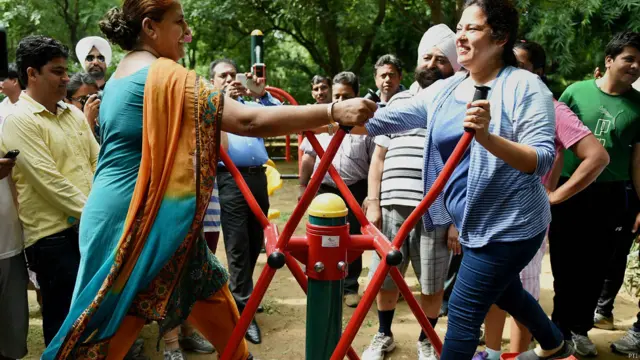 मीनाक्षी लेखी