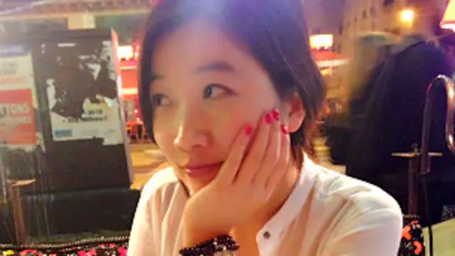 我无法用有限的言语来描述这无与伦比的美丽夜晚。