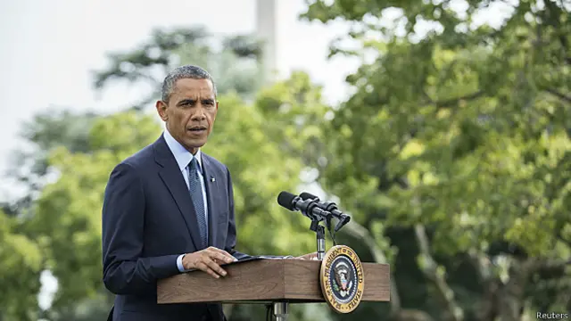 وائٹ ہاؤس میں خطاب کرتے ہوئے صدر اوباما نے کہا : ’اگر روس اپنی حالیہ روش پر قائم رہتا ہے تو روس کے اخراجات میں اسی طرح اضافہ ہوتا رہے گا‘