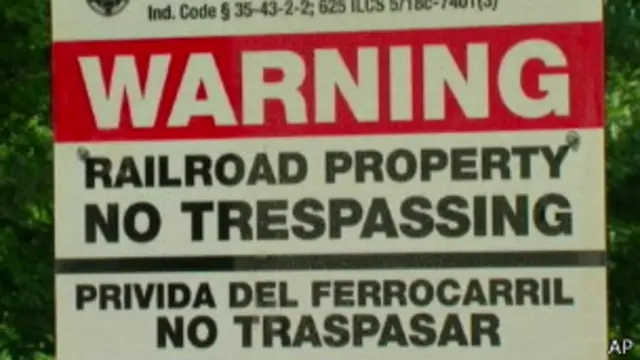 Mulheres escapam de trem