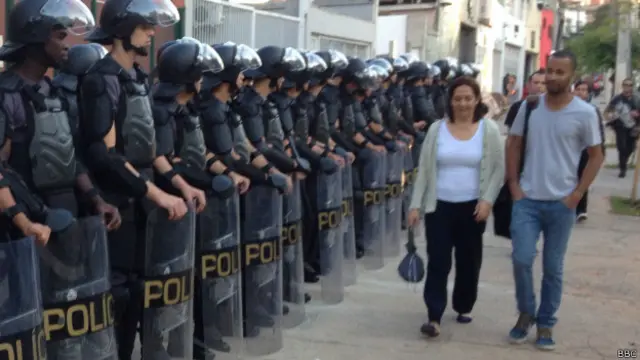 Policiais militares em São Paulo