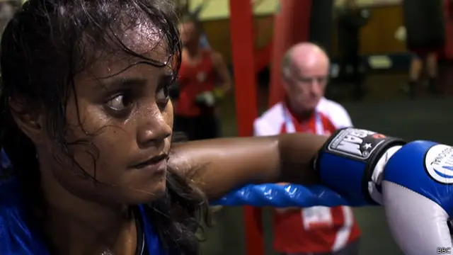 महिला मुक्केबाज़