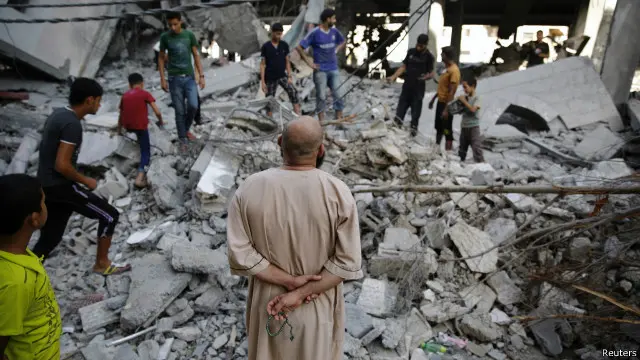 طلبت إسرائيل من الأهالي عدم العودة إلى المناطق التي طلب منهم اخلاؤها.