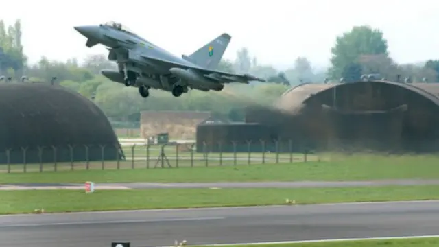 ناتو يعزز إجراءات الدفاع في أوروبا الشرقية.