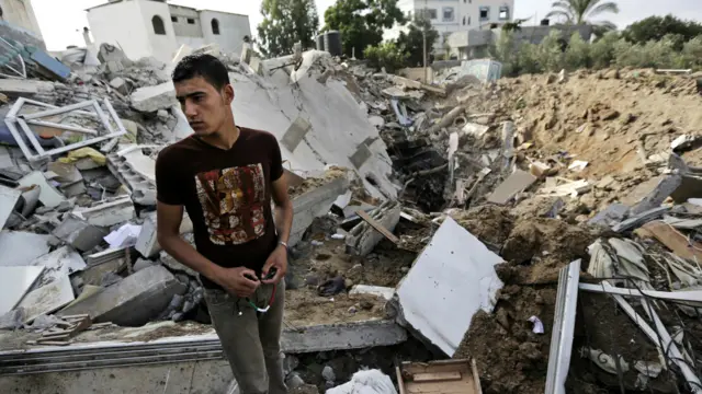 اسرائیل نے اس فائر بندی کا اعلان کرتے ہوئے کہا تھا کہ اس فائر بندی کا اطلاق صرف ان علاقوں میں ہو گا جہاں اسرائیل فوجی کارروائیاں نہیں کر رہے۔ اسرائیل نے ان علاقوں میں بسنے والے شہریوں کو خبردار کیا تھا کہ وہ اپنے گھروں کو واپس نہ آئیں۔