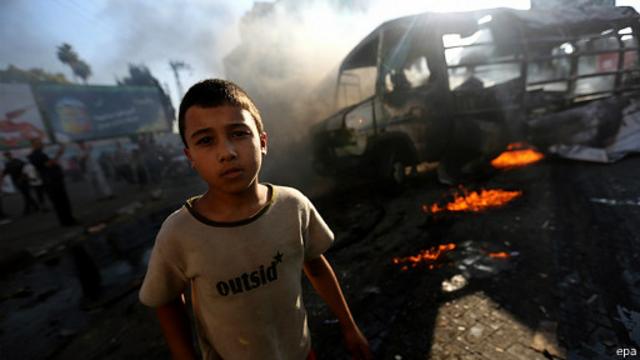 عدد القتلى في غزة تخطى 1400 وأكثر من 8 آلاف جريح