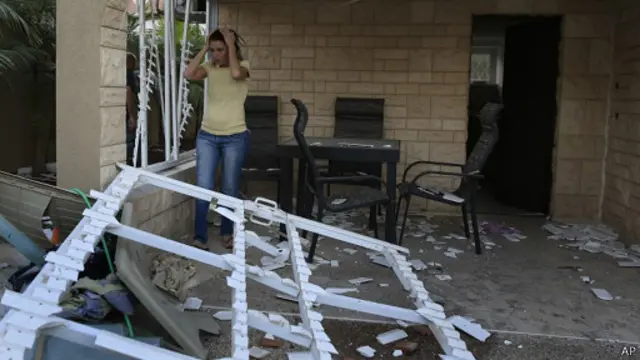 اسرائیل حماس و گروههای فلسطینی را مسئول نقض آتش‌بس معرفی کرده است