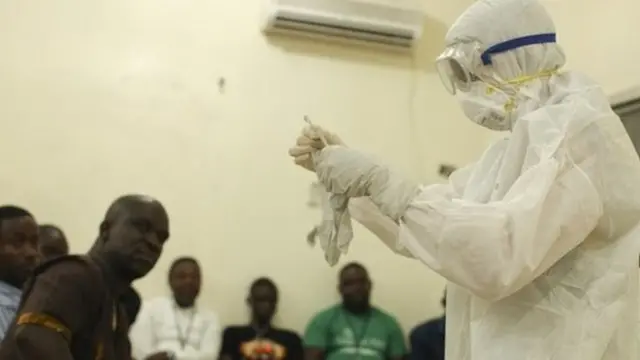 وباء الإيبولا