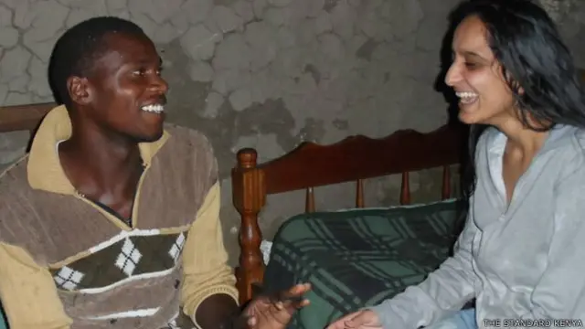 सारिका पटेल, टिमोथी खमाला