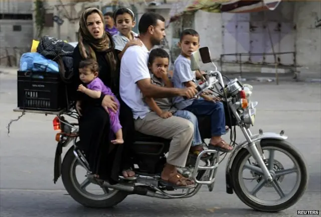 په غزه کې زرګونه فلسطینیان له خپلو کورونو وتلو ته اړایستل شوي