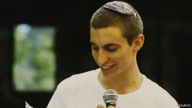 Hadar Goldin, 23 tahun, dinyatakan tewas akibat pertempuran dengan kelompok Hamas.