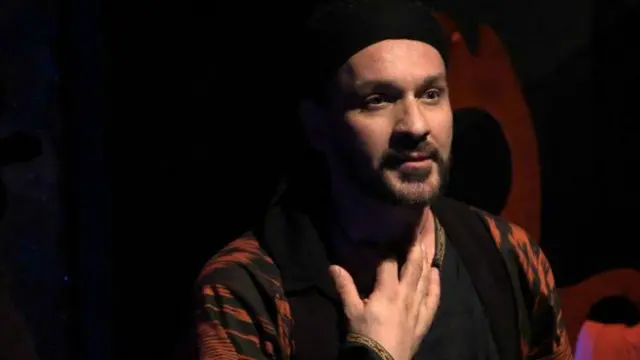 Kurylenko bilan jinsiy aloqa filmlar