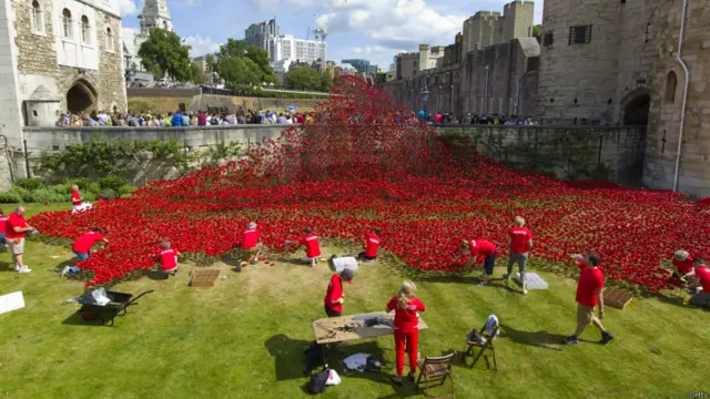اس جنگ میں کچھ دھماکوں کی شدت اتنی زیادہ تھی کہ فرانس میں ہونے والے دھماکے لندن میں سنے گئے۔ 